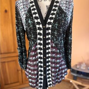 BKE Black and Teal Patterned Blouse
